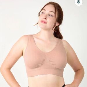 Coobie Seamless Bra in Pink NWT
